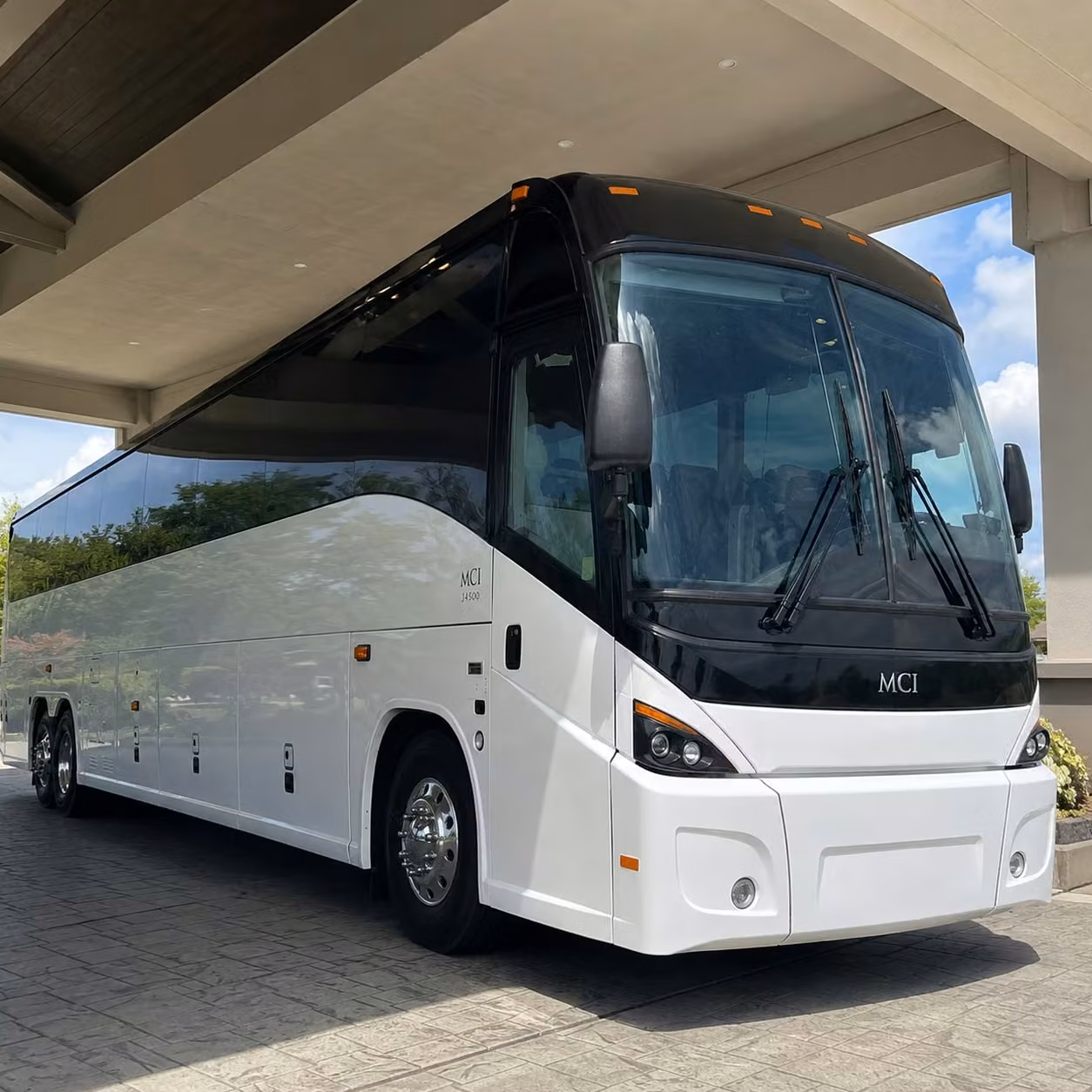 charter bus transportation for nas fort worth jrb personnel and operations