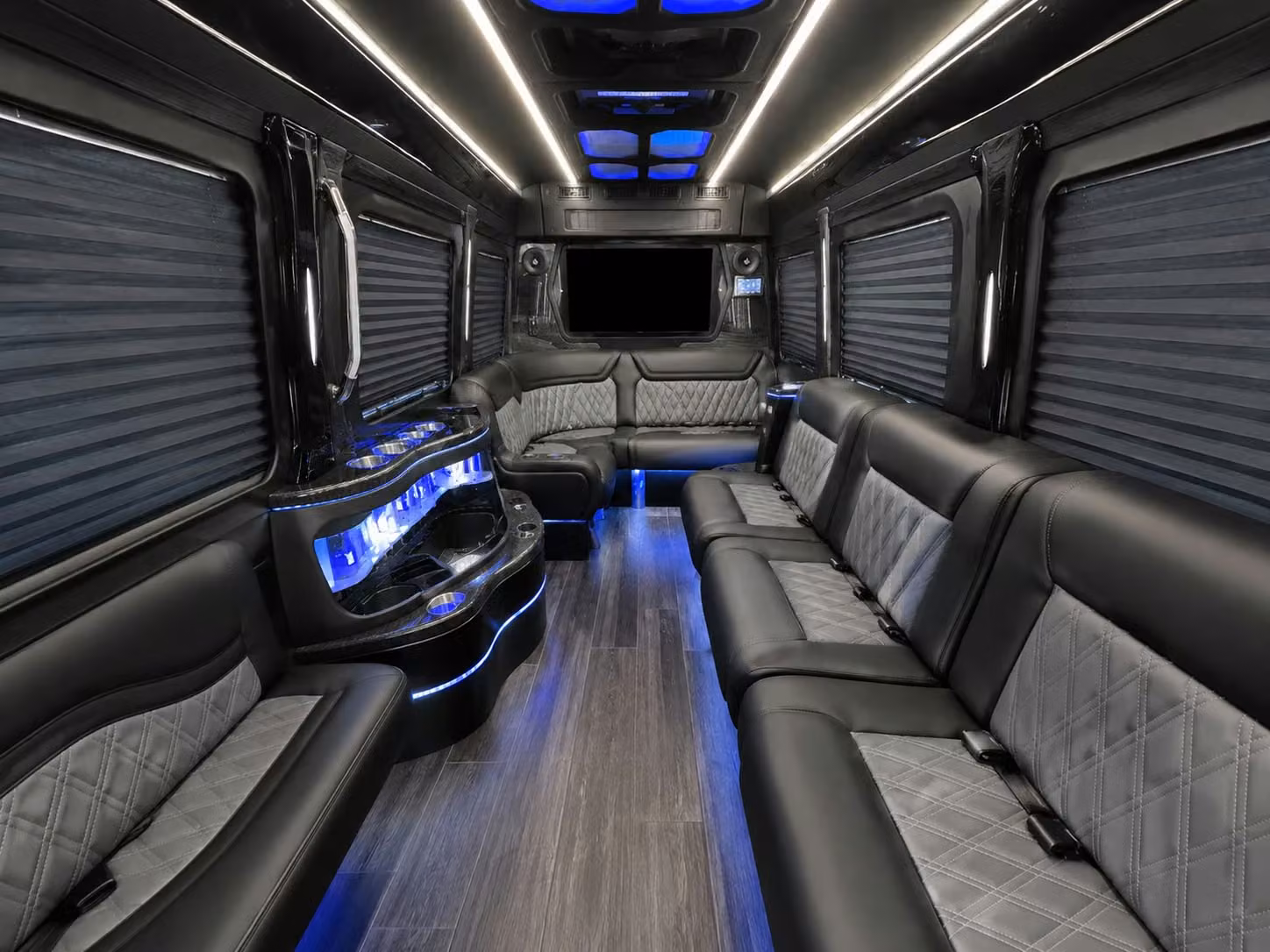 church groups and religious organizations in arlington can book long distance transportation easily