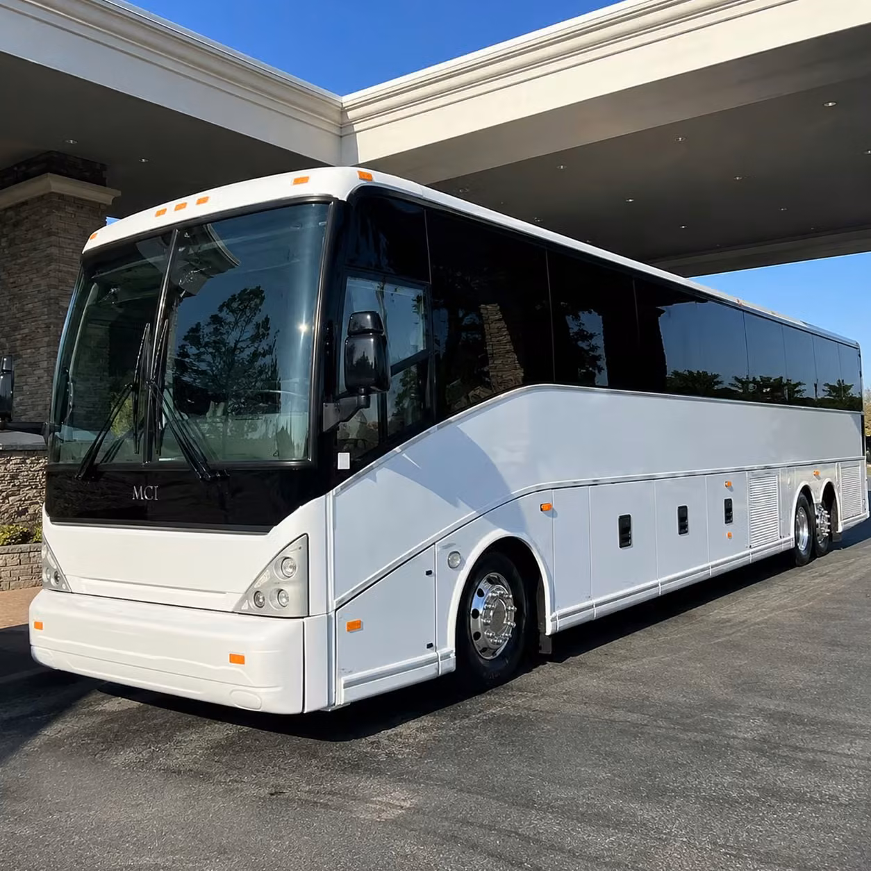 compare airport transportation options in arlington and beyond