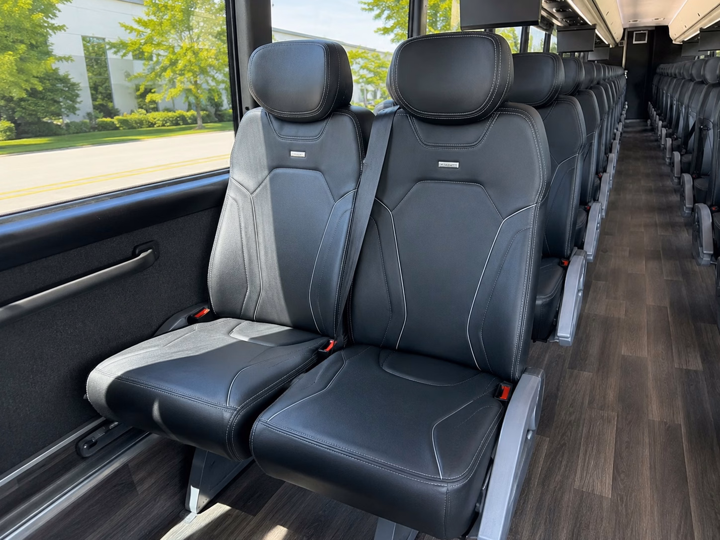 how bus type and size change charter bus prices in arlington texas
