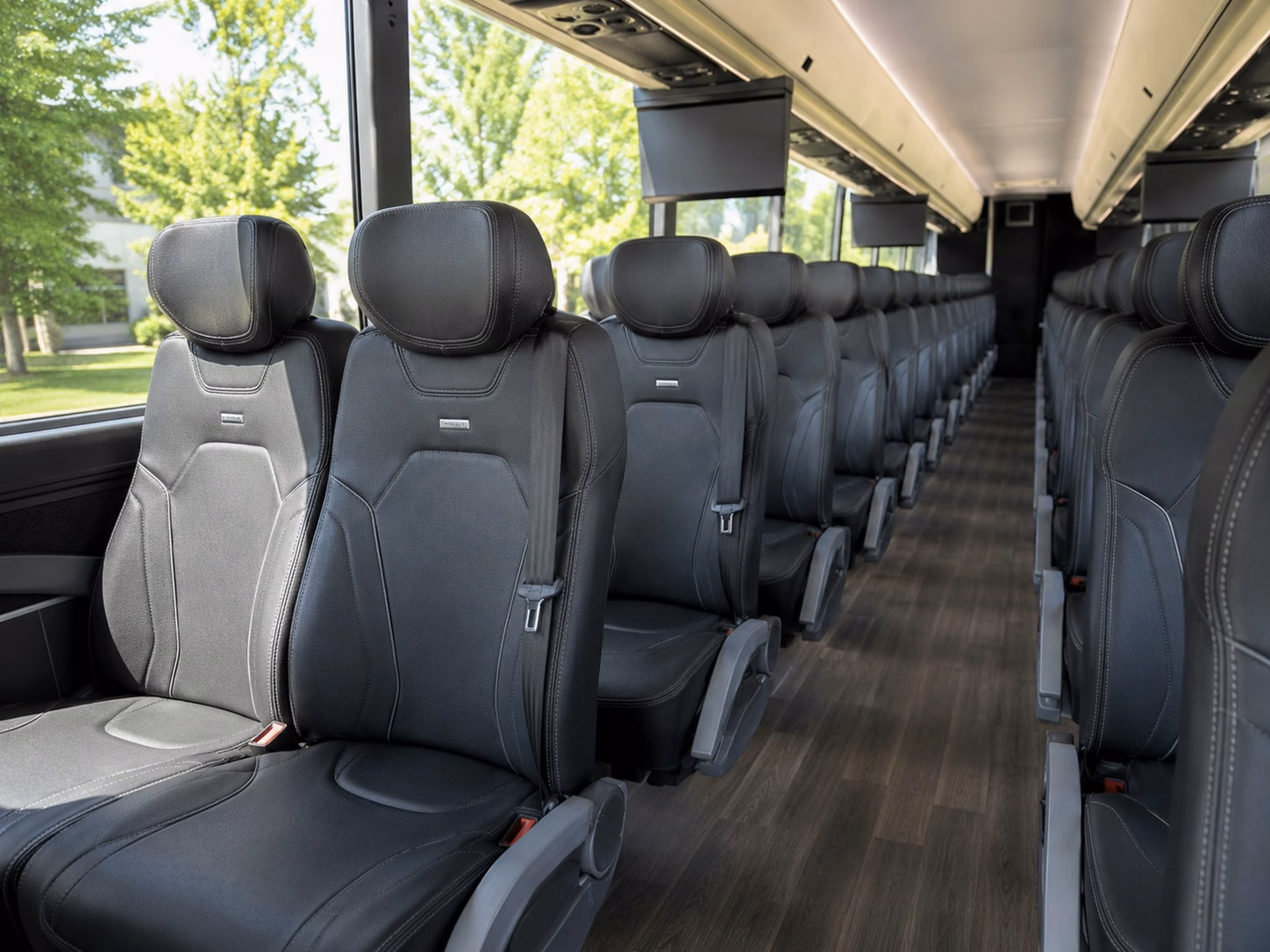 how trip distance and duration affect charter bus rental rates in arlington