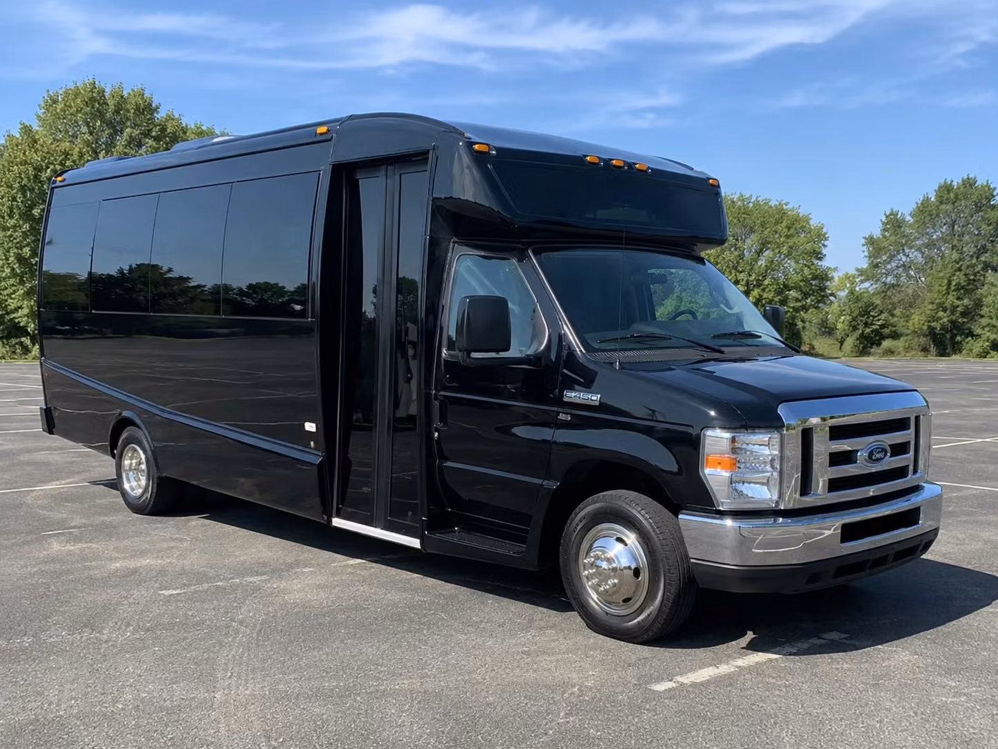 minibus rentals for intimate arlington wedding parties and rehearsal dinners