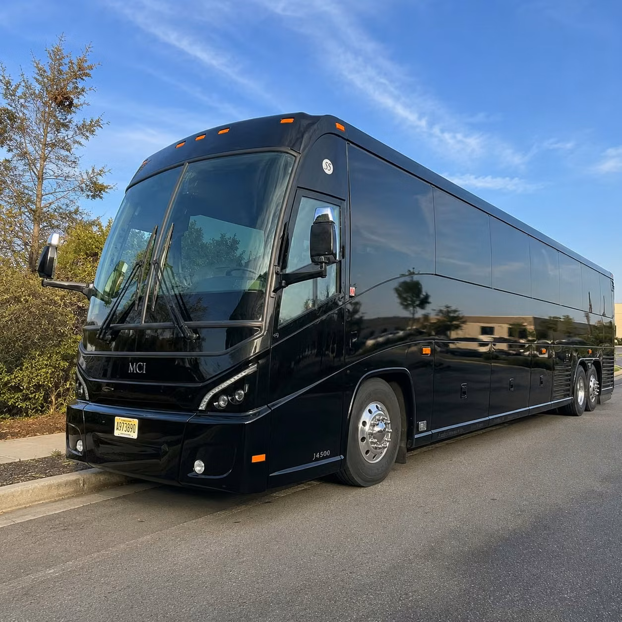 multi day charter bus rentals for arlington groups traveling across texas and the south