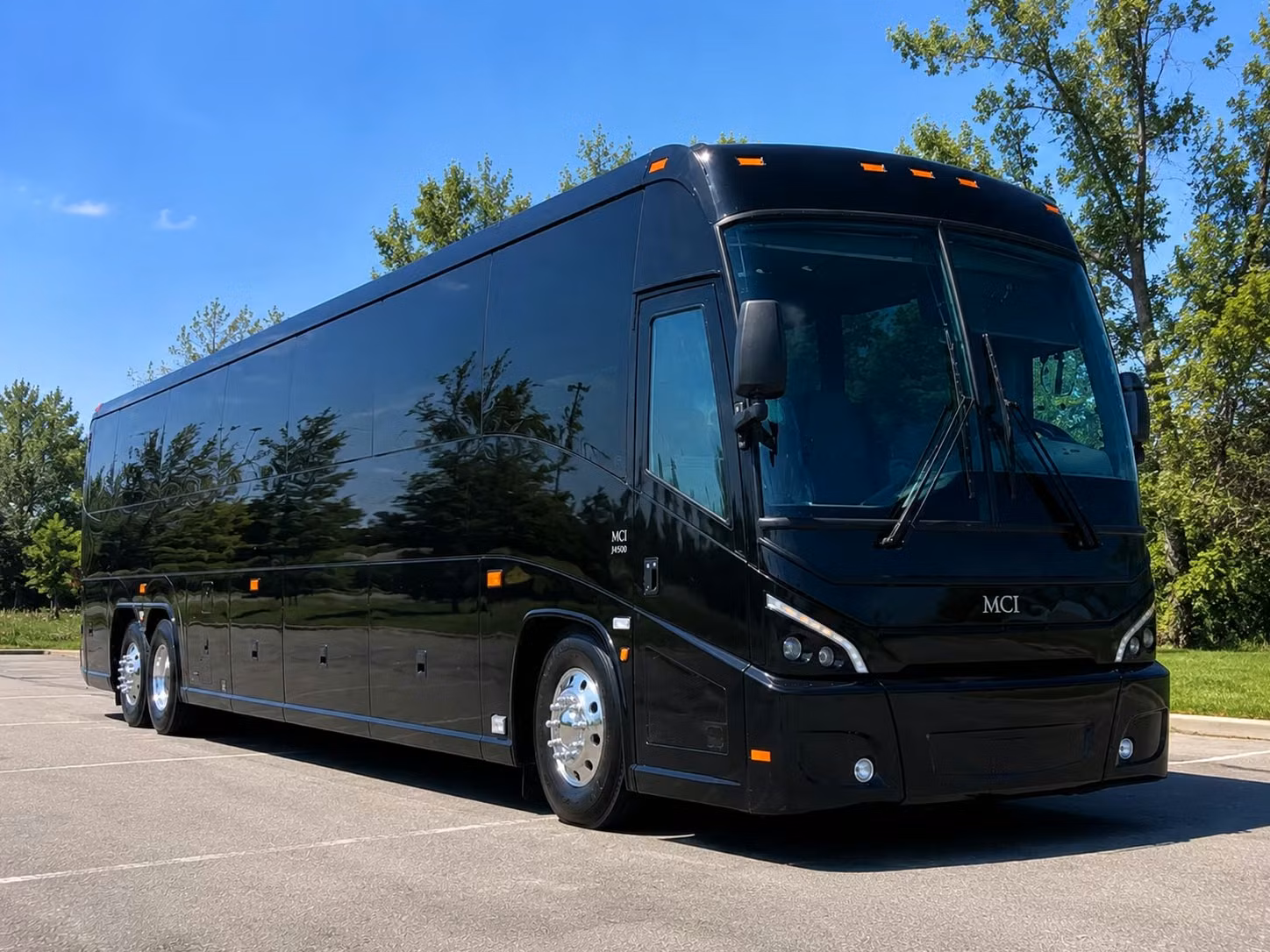 theme park and entertainment field trip transportation in arlington